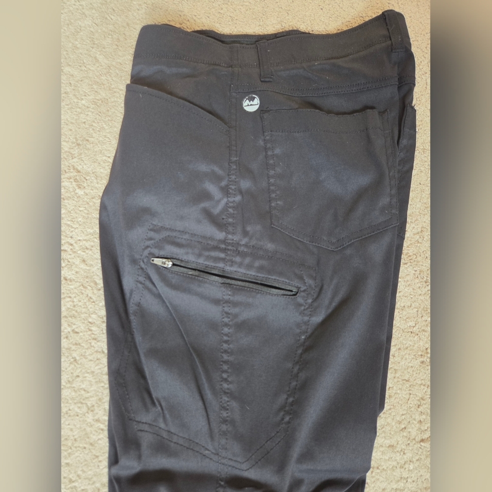 Wrangler Cargo Pants (Black) - Picture 2 of 2